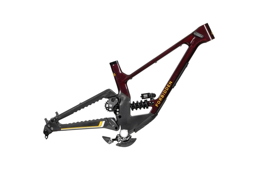 Forbidden Supernought Framekit Master of Puppets