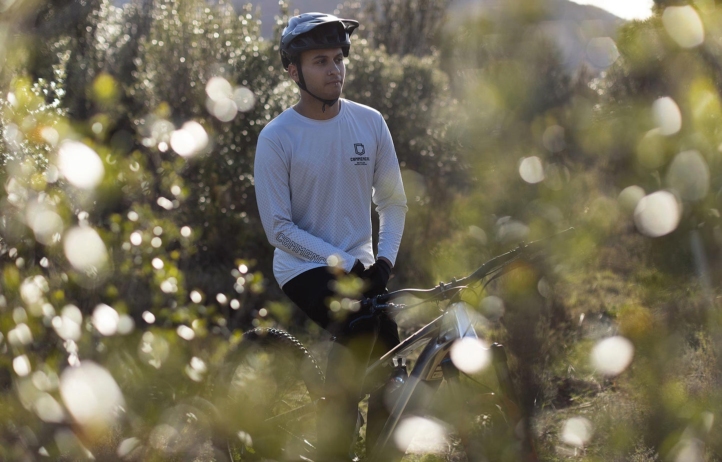 MAGLIA MANICHE LUNGHE COMMENCAL LIGHT GREY - Black crew shop